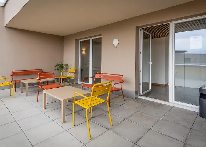 Apartament Lorentes *